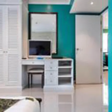 Omni Syncate Suites